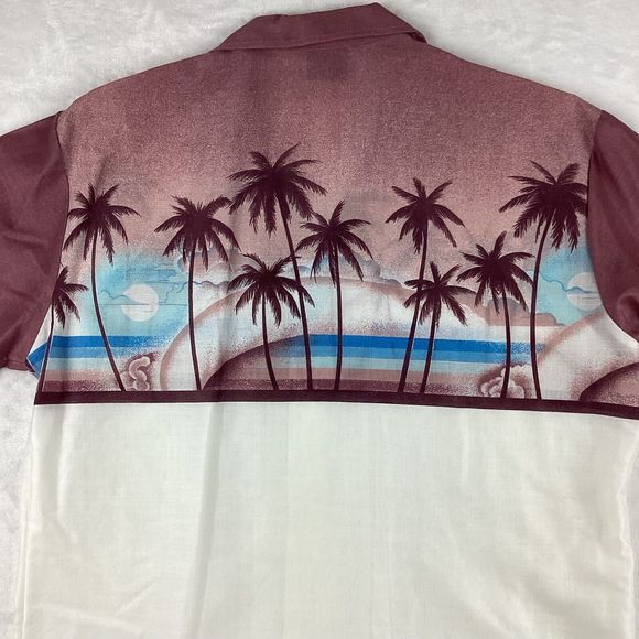Desica Shirt Men’s Medium Short Sleeve Hawaiian Purple Palm Trees Lightweight - Picture 7 of 11